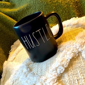 ☕️Rae Dunn Oversized Black Hustle Mug